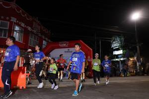 BIB: 3970
                            <button type="button" onclick="openModal(26262530)" class="btn btn-primary btn-sm float-right btn-popup" data-toggle="modal" data-target=".modal-high-quality">
                        <i class="fas fa-shopping-cart"></i> Add to Cart
                    </button>
                                            <button type="button" onclick="isThisMe(26262530, true)" class="btn btn-success btn-sm float-right btn-popup btn-isme hidden" data-toggle="tooltip" data-placement="bottom" title="นี่คือรูปของคุณใช่ไหม คลิกที่นี่เพื่อเอาเข้าอัลบั้ม">
                        <i class="fas fa-plus"></i> Add to album
                    </button>
                    <button type="button" onclick="isThisMe(26262530, false)" class="btn btn-warning btn-sm float-right btn-popup btn-isnotme hidden">
                        <i class="fas fa-ban"></i> Remove from album
                    </button>